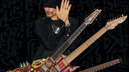 Steve Vai : un nouvel album et une guitare à trois manches